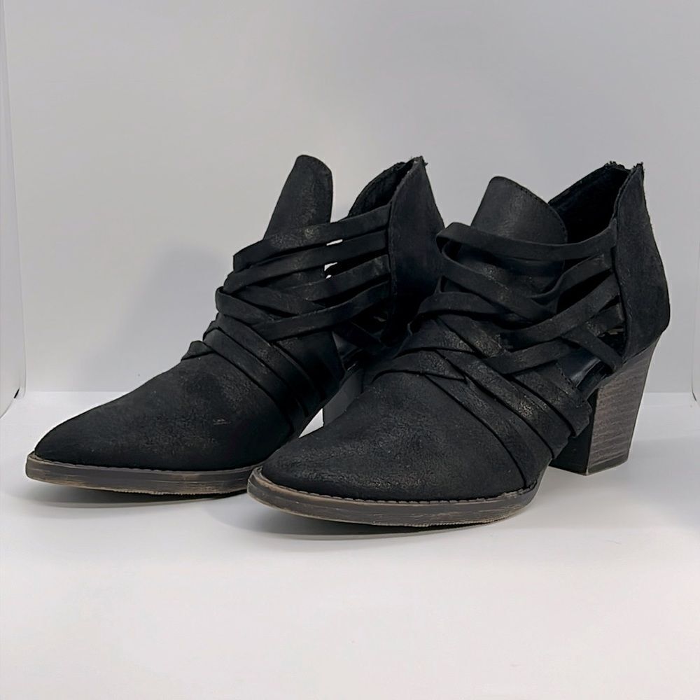 Super Cute Black High Heel Booties By Fergalicious. Size 7.